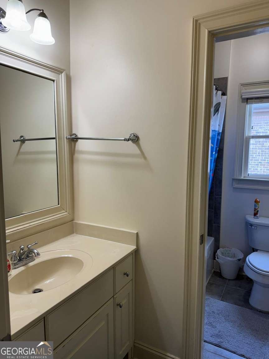 3450 Camellia Lane Suwanee - 75