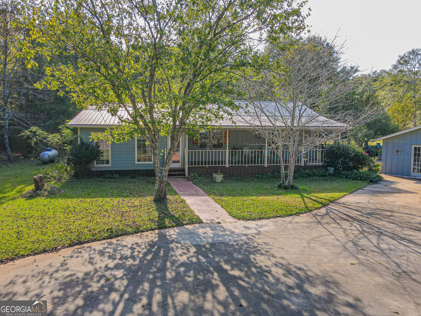 1104 Farm Road Colbert - 1