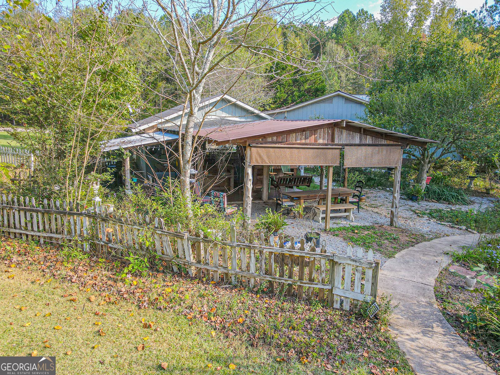 1104 Farm Road Colbert - 64
