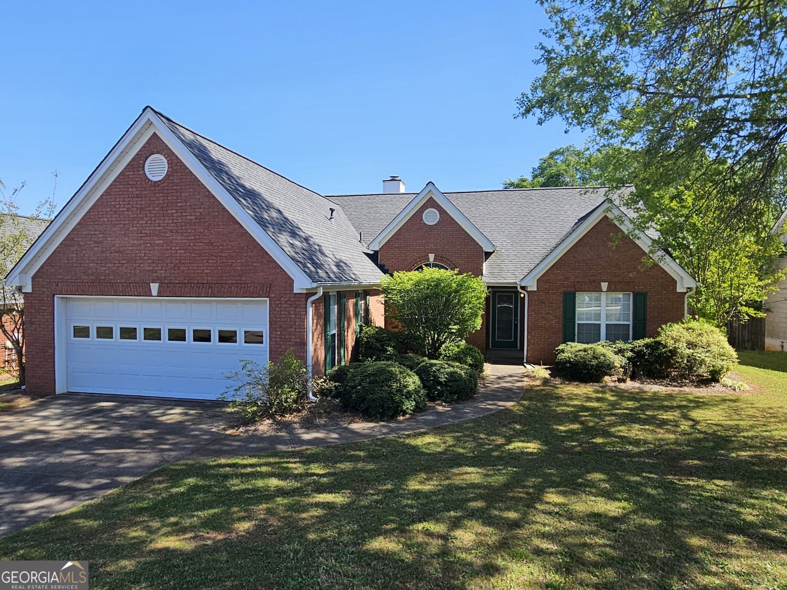 41 Ludwick Lane Lawrenceville - 1