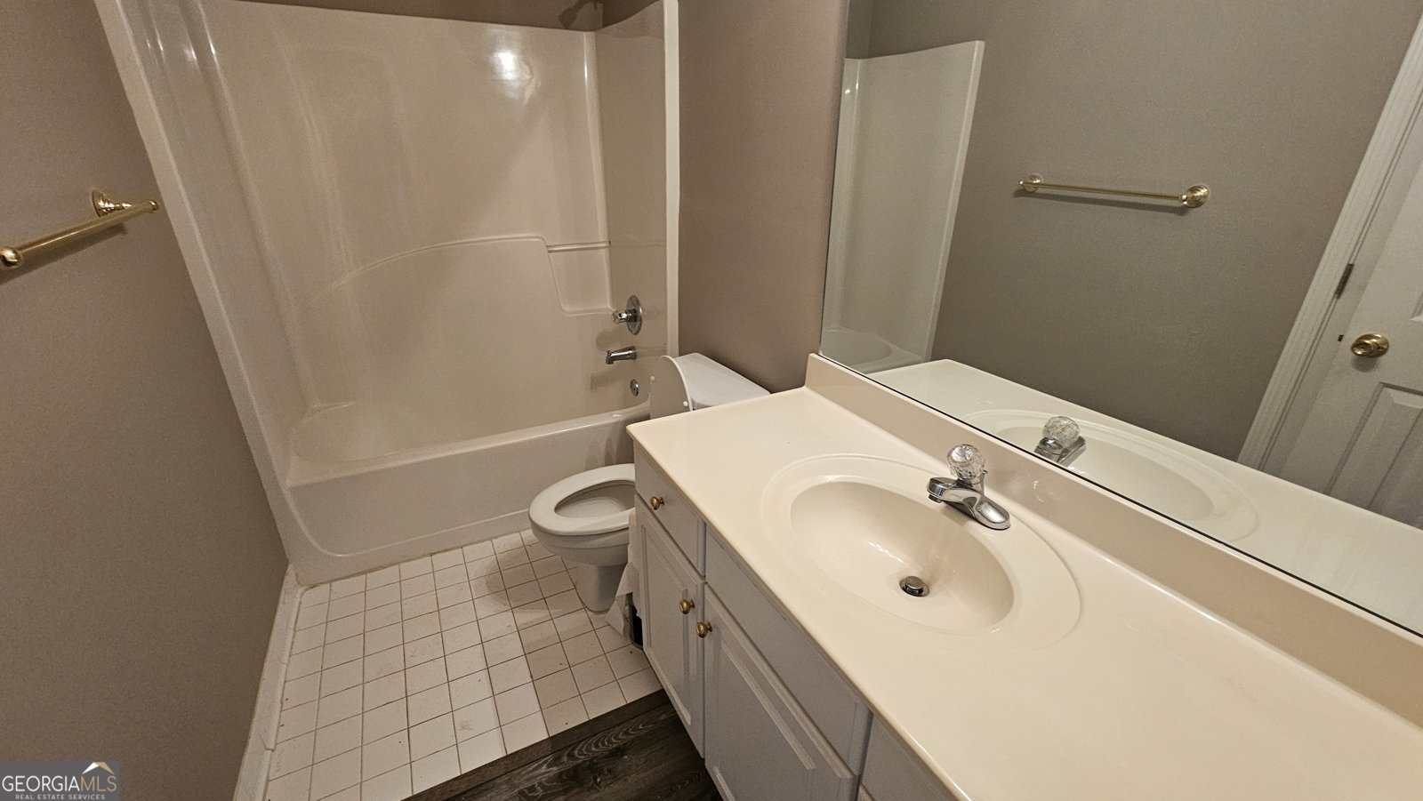41 Ludwick Lane Lawrenceville - 16
