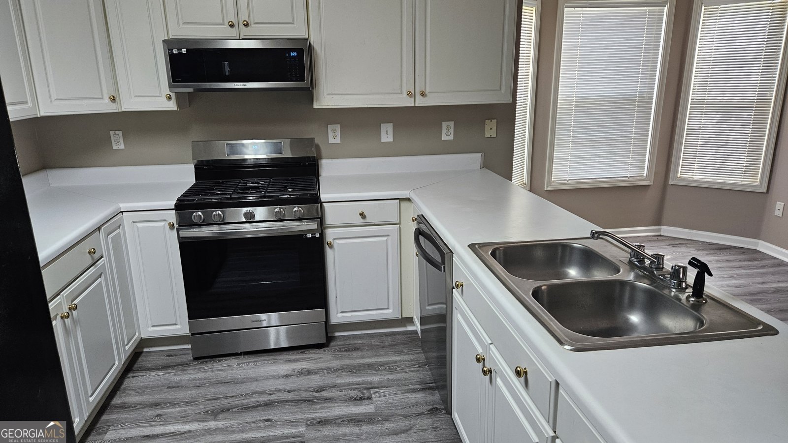 41 Ludwick Lane Lawrenceville - 4