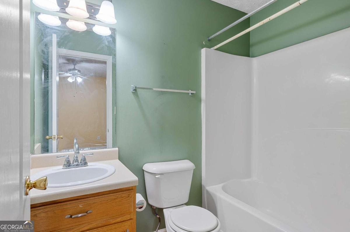 3127 Fields Drive Stonecrest - 13