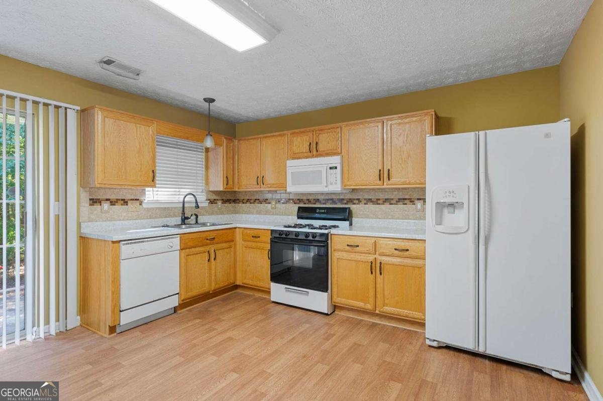 3127 Fields Drive Stonecrest - 7