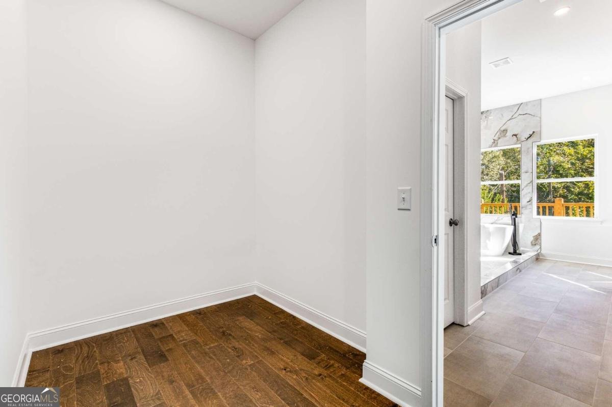 971 Washington Place Atlanta - 32