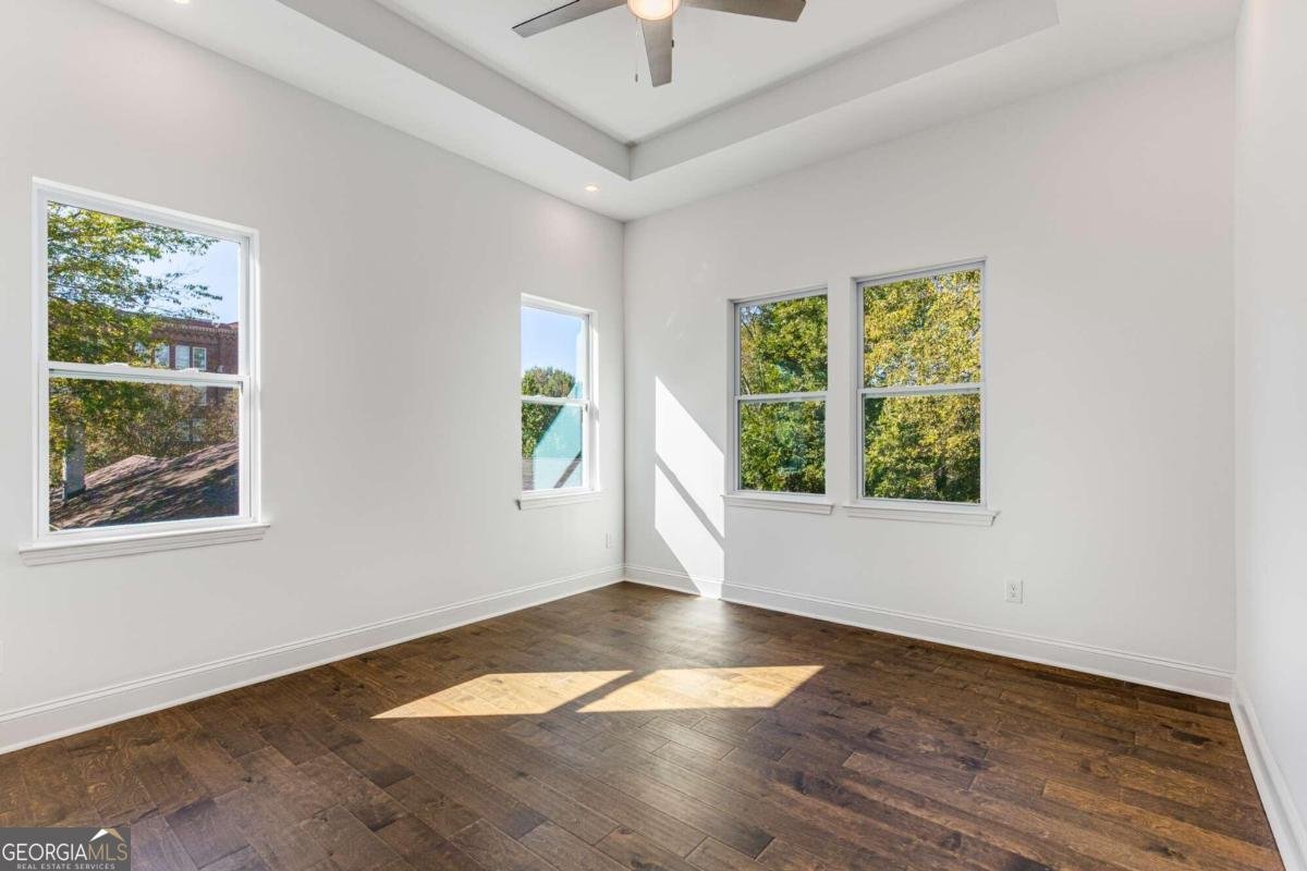 971 Washington Place Atlanta - 40
