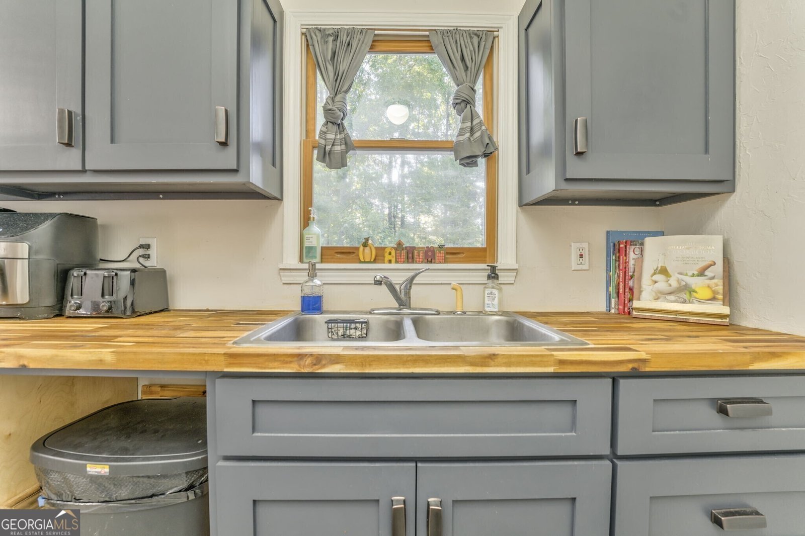 111 Sylvan Drive Calhoun - 11