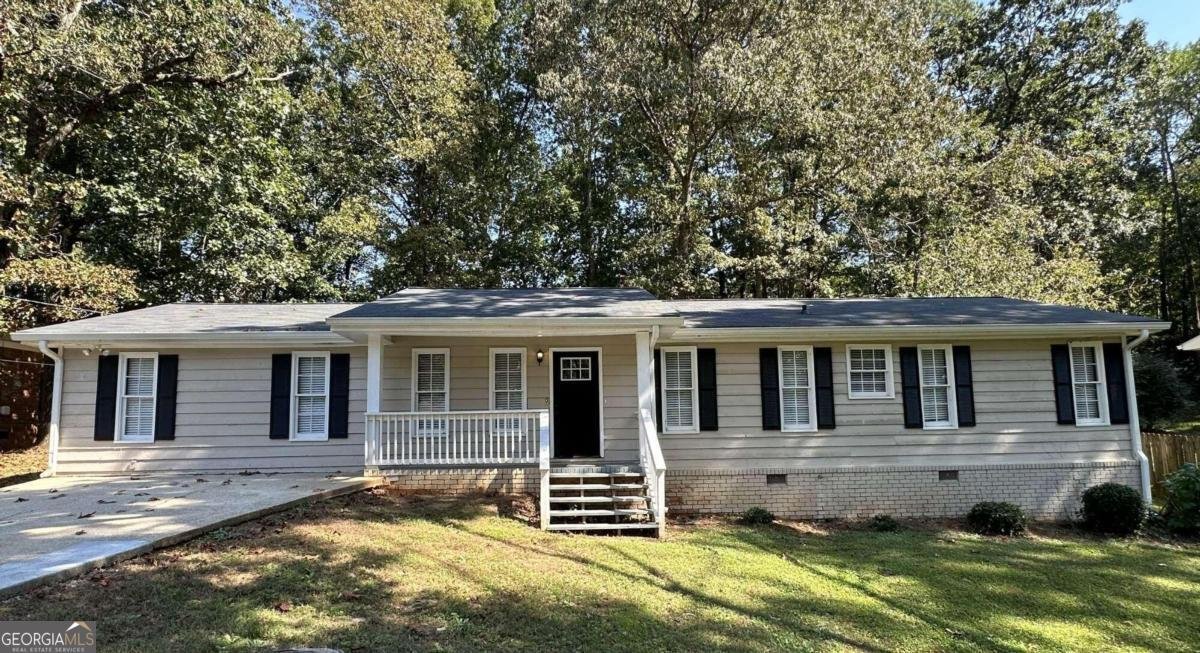 3869 Rosedale Lane Douglasville - 1