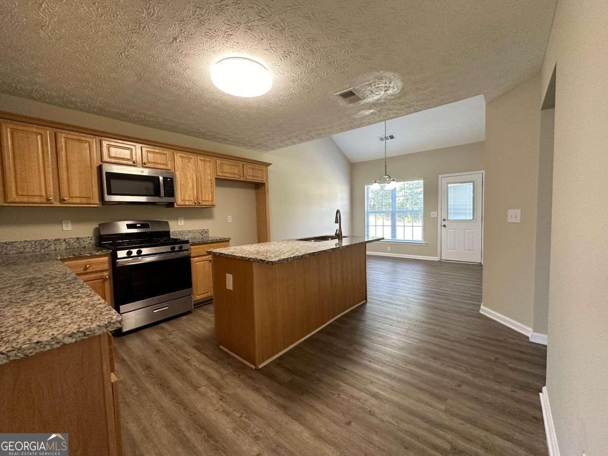 9585 Lakeview Circle Union City - 5