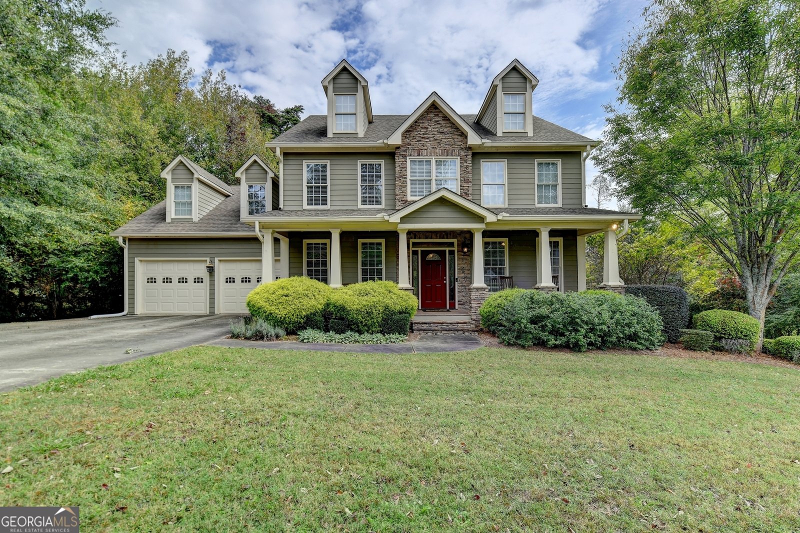 1720 MOUNTAINSIDE Drive Cumming - 1