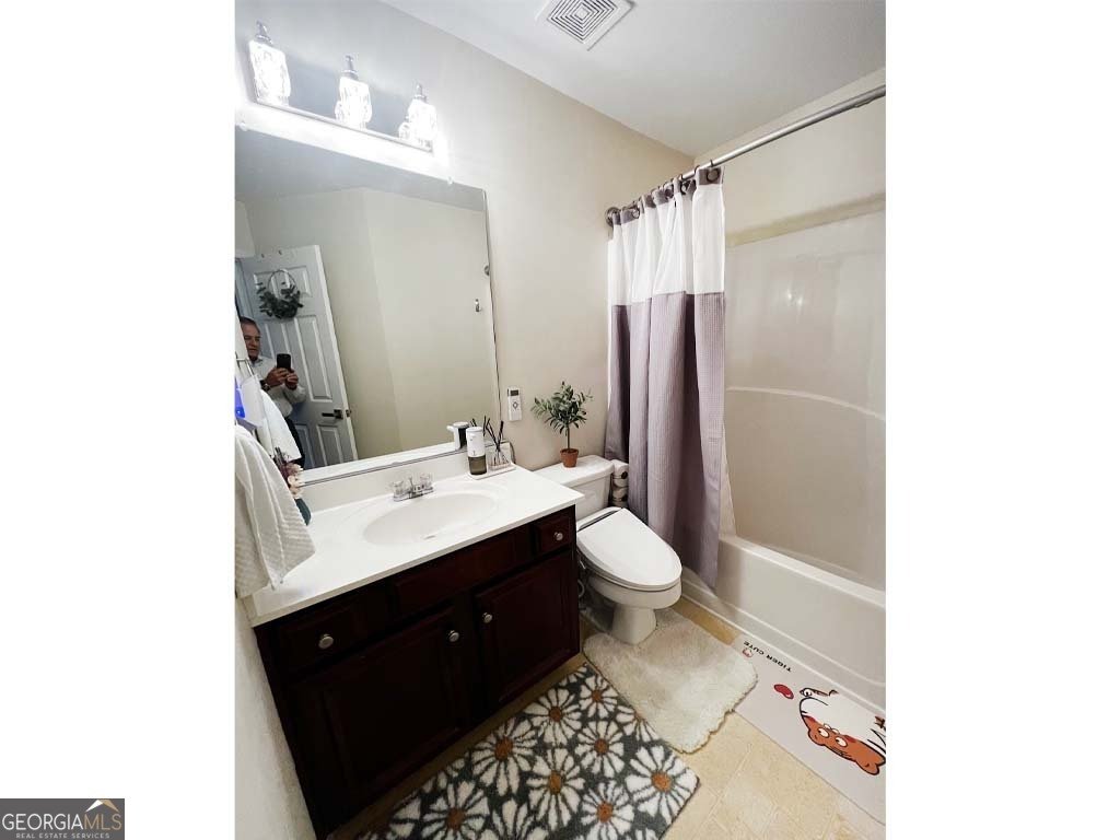 2555 Flat Shoals Rd Apt, College Park - 17