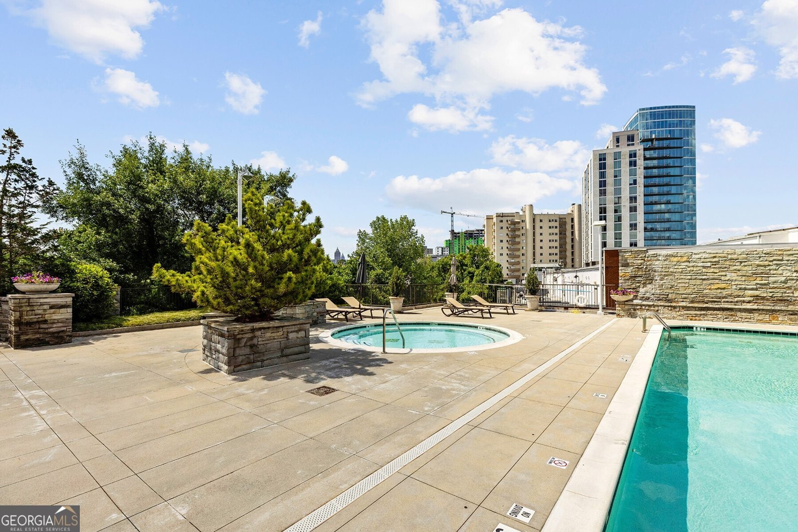 2255 Peachtree Road Atlanta - 33