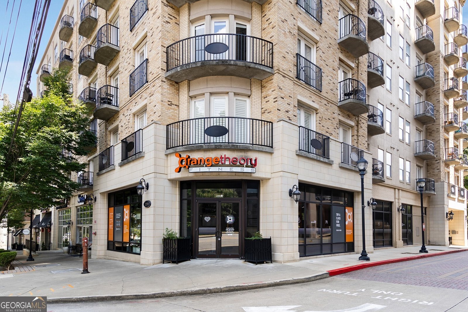 2255 Peachtree Road Atlanta - 40