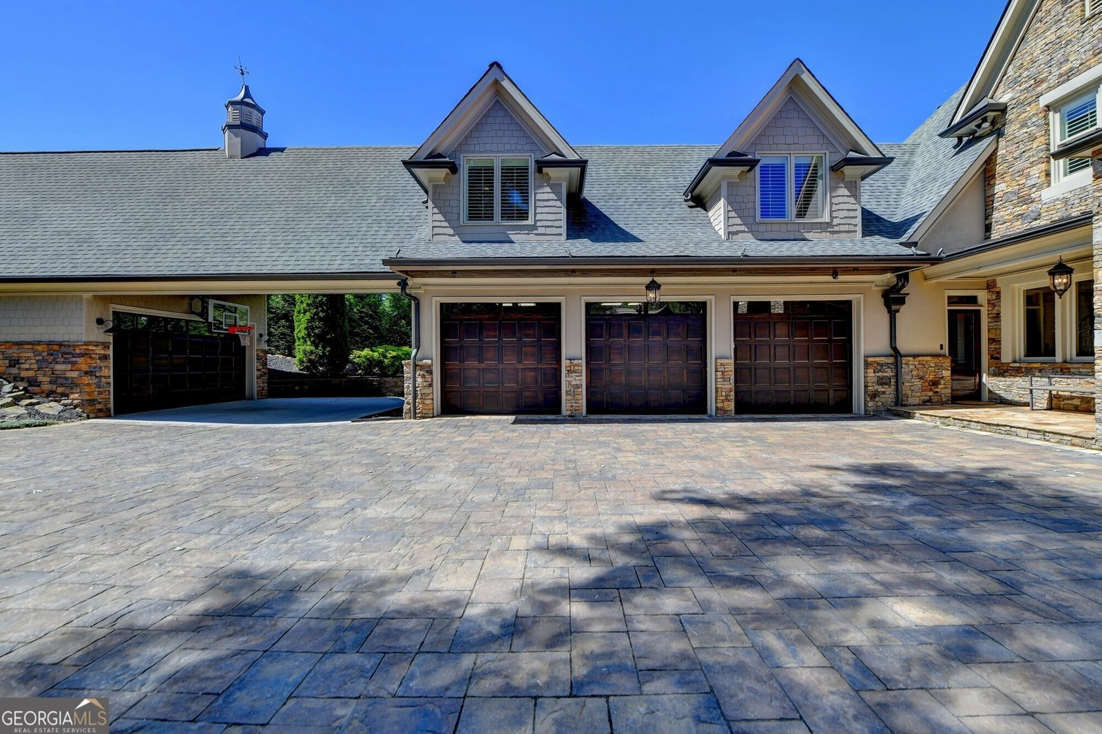 6308 Woodlake Drive Buford - 53