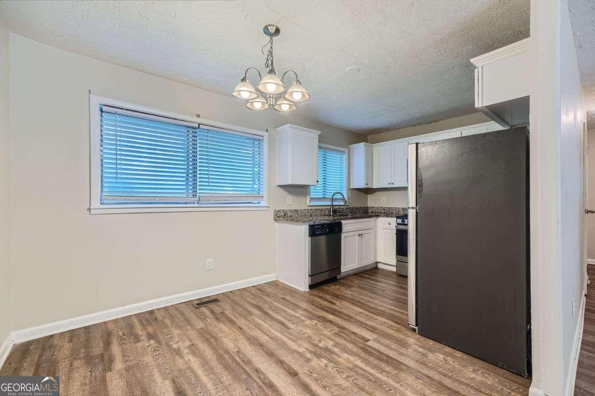 4660 Edwina Lane Atlanta - 10