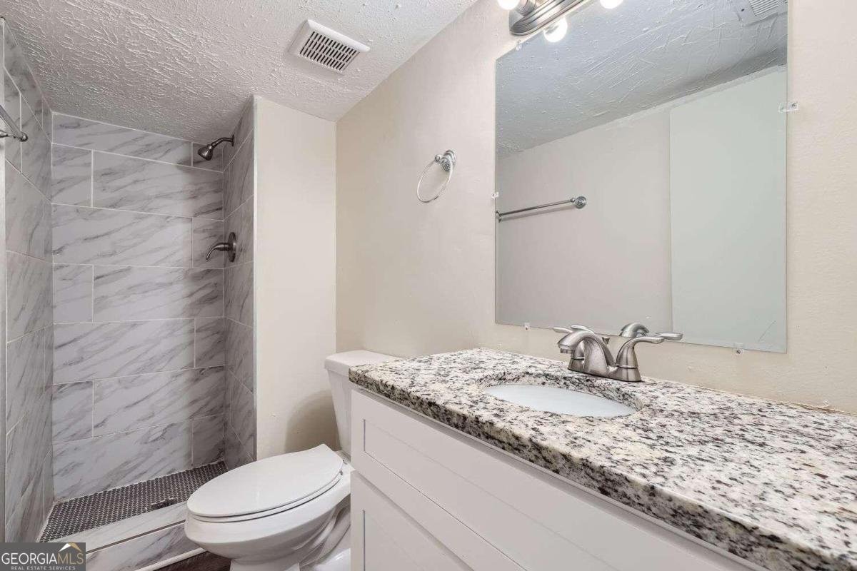 4660 Edwina Lane Atlanta - 22
