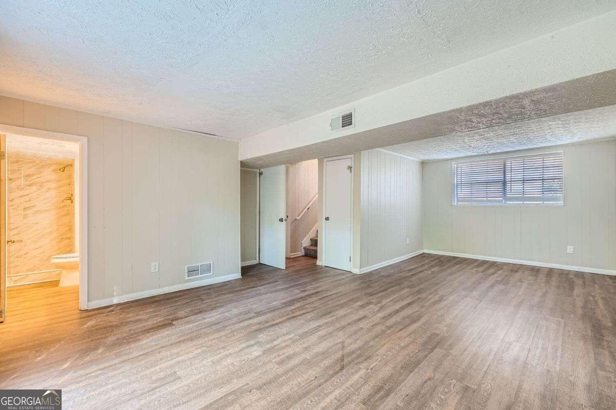 4660 Edwina Lane Atlanta - 24