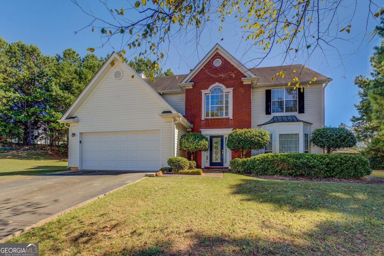 2404 Lake Cove Court Lithonia - 1