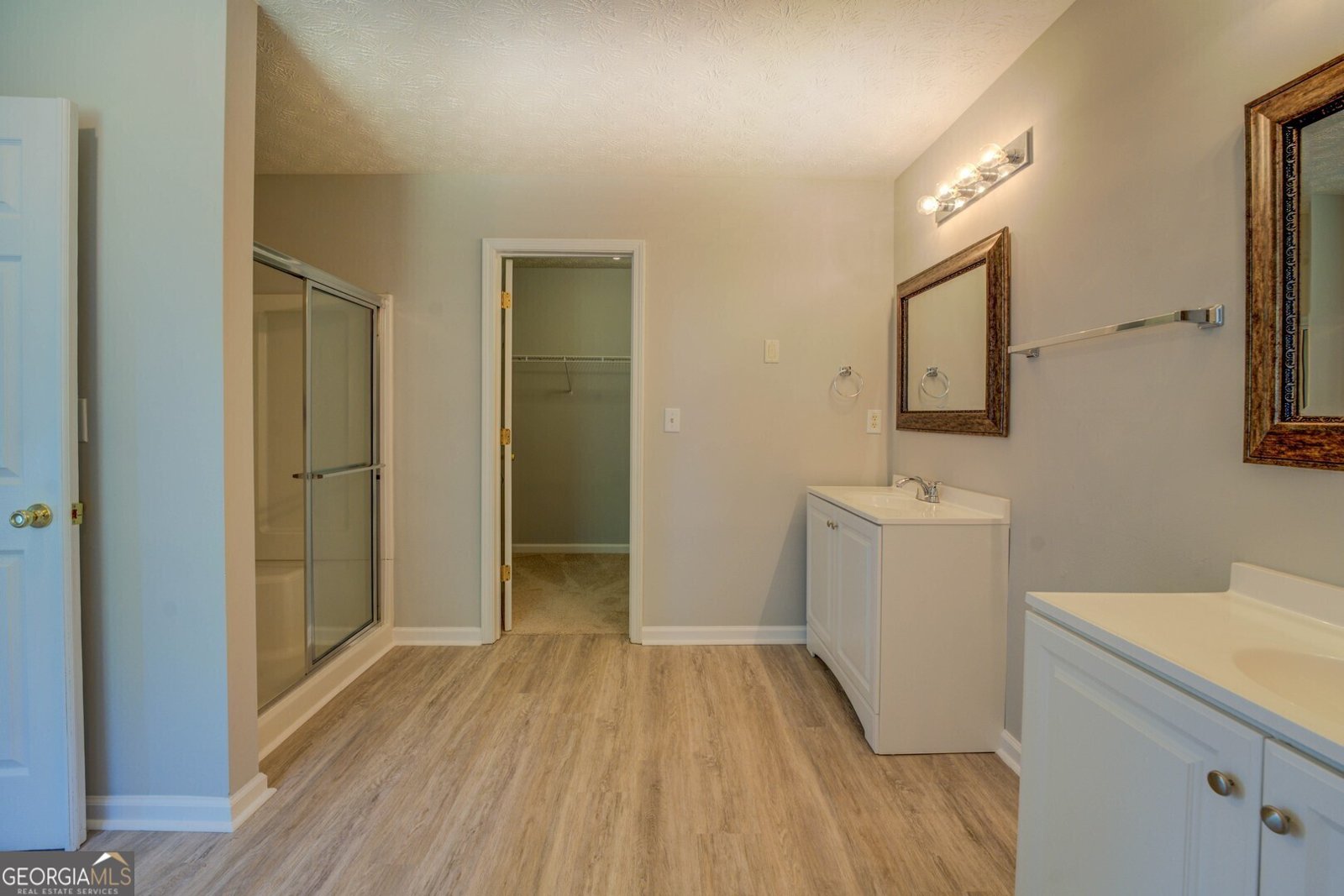 2404 Lake Cove Court Lithonia - 20