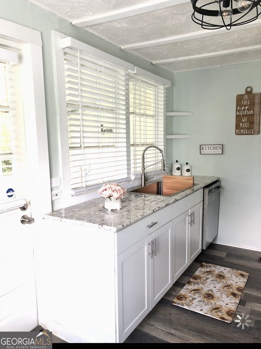 5415 Beulah Avenue Eastman - 10