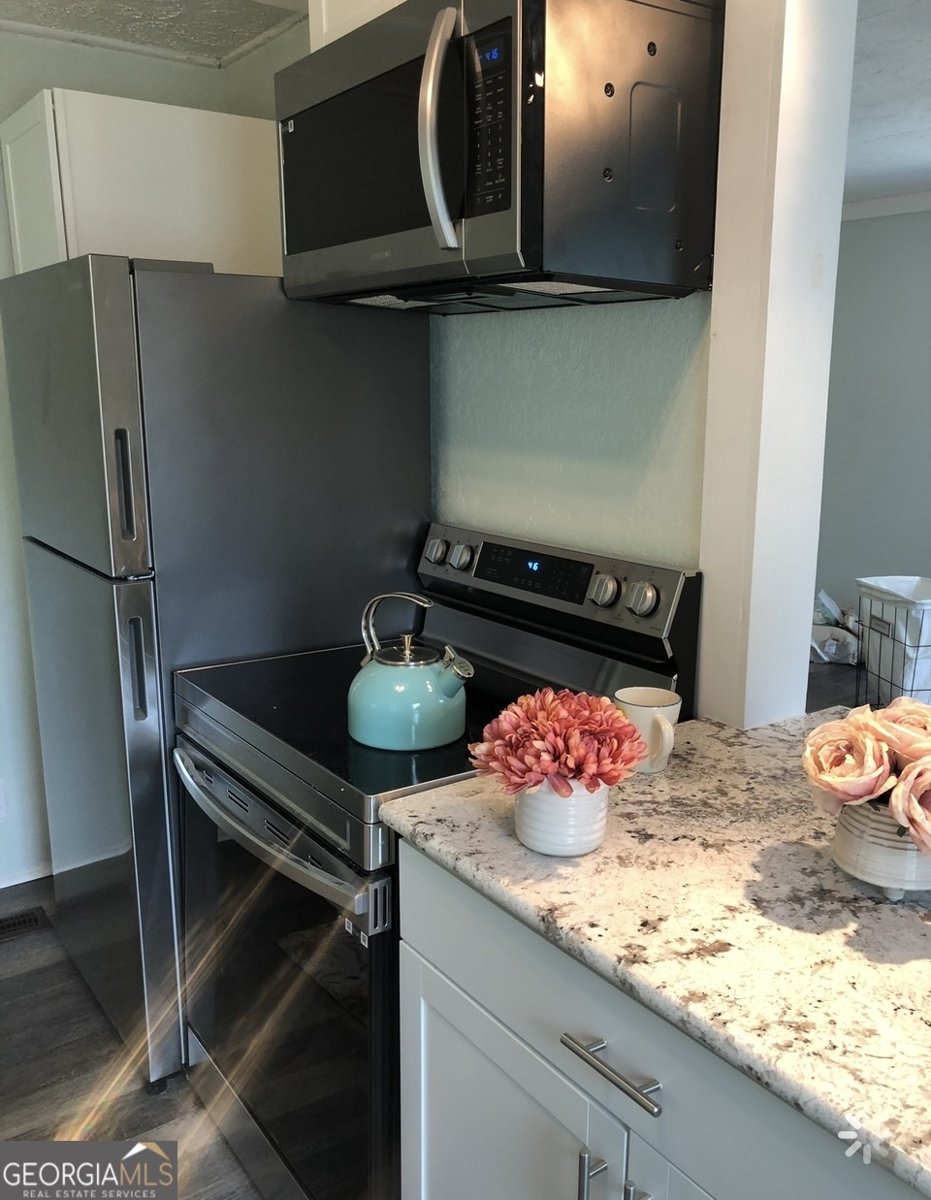 5415 Beulah Avenue Eastman - 43