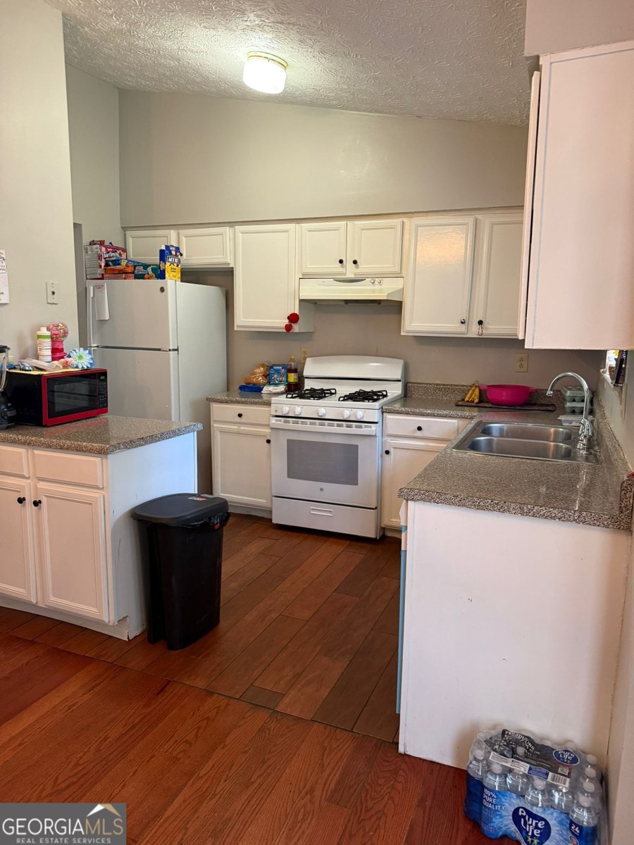4575 Shelley Lane Lilburn - 4