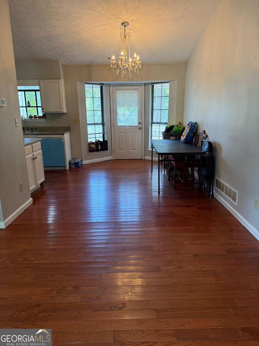 4575 Shelley Lane Lilburn - 5
