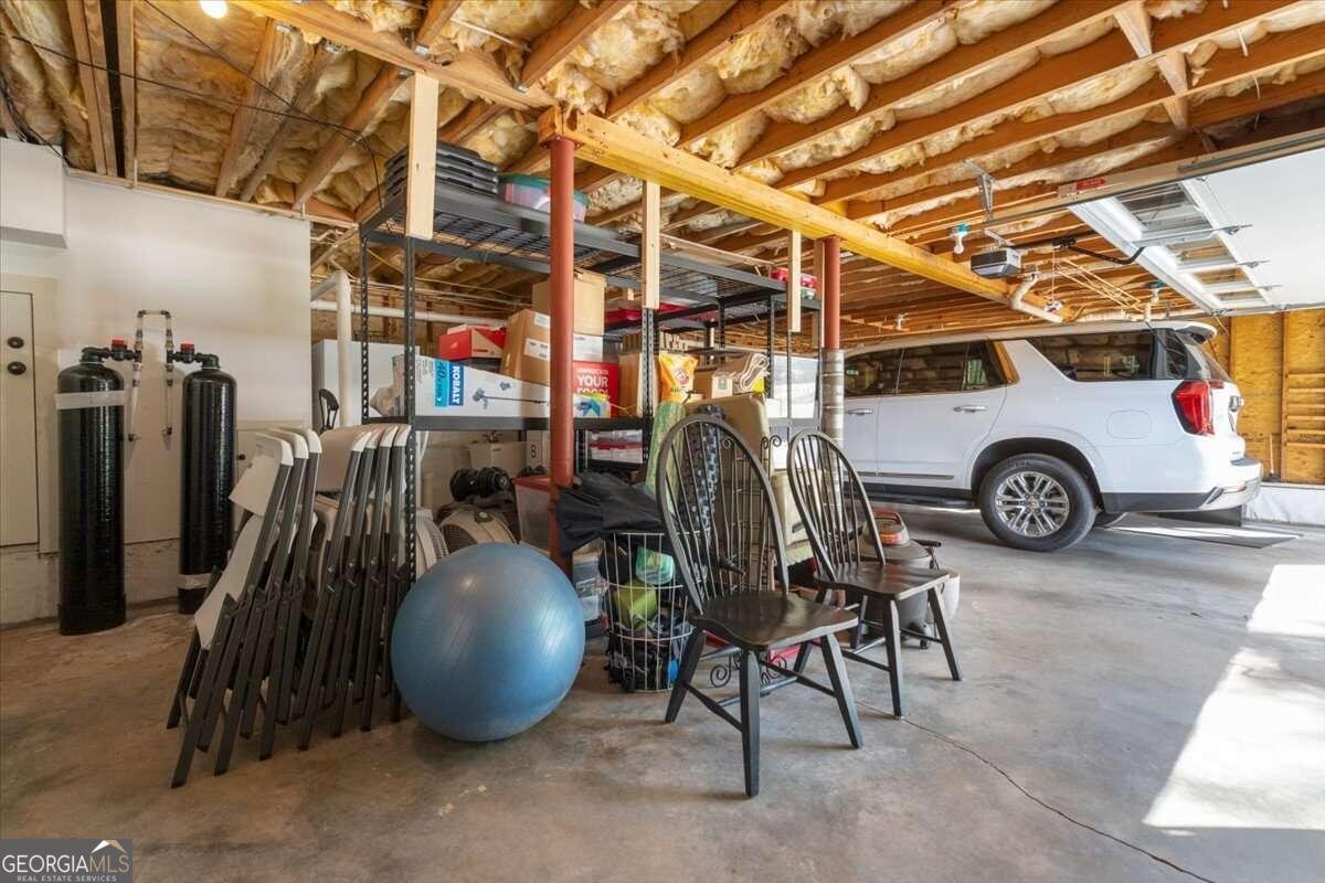 495 Woodlawn Avenue Athens - 17
