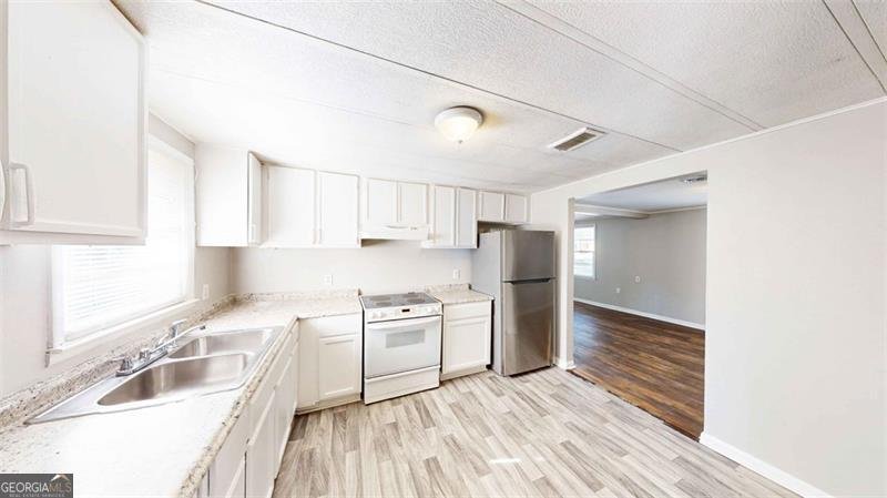 1092 ADRIAN Circle Conyers - 10