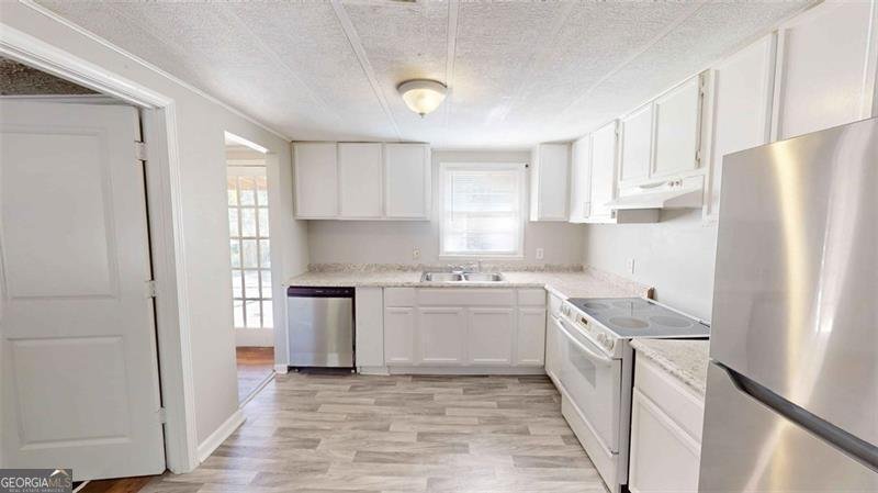 1092 ADRIAN Circle Conyers - 7