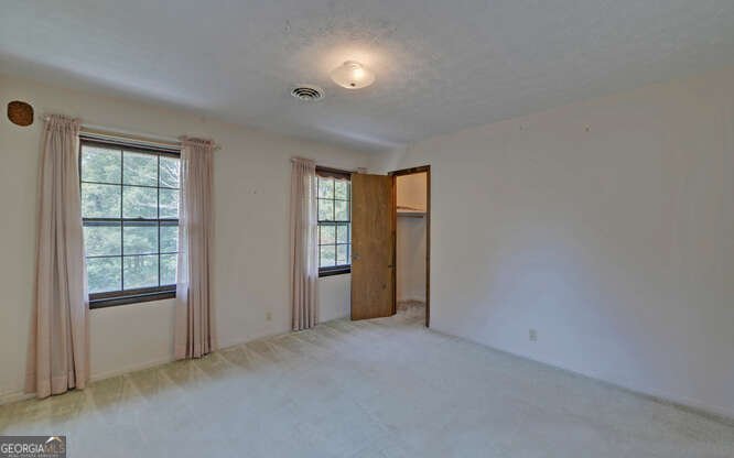 915 Hidden Lake Road Blairsville - 44
