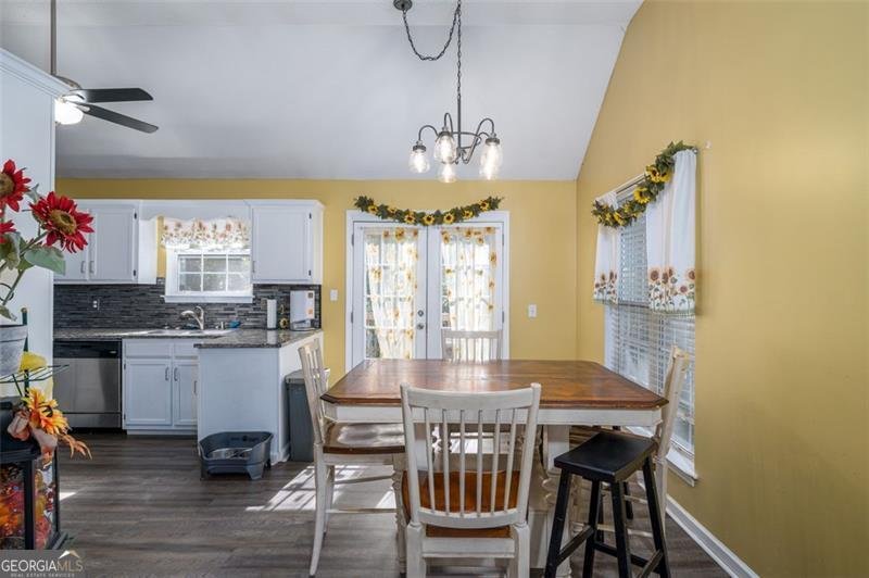 304 RIDGE HILL Circle Canton - 9