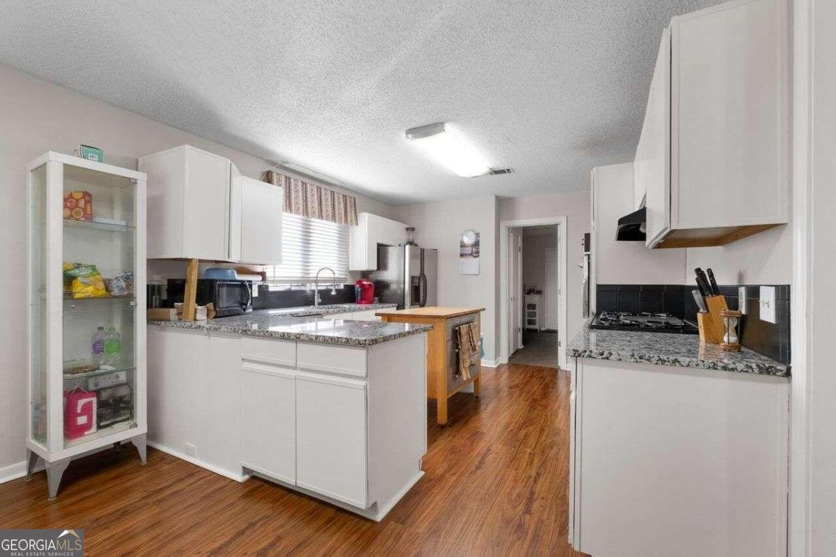 5934 DESHON Court Lithonia - 9