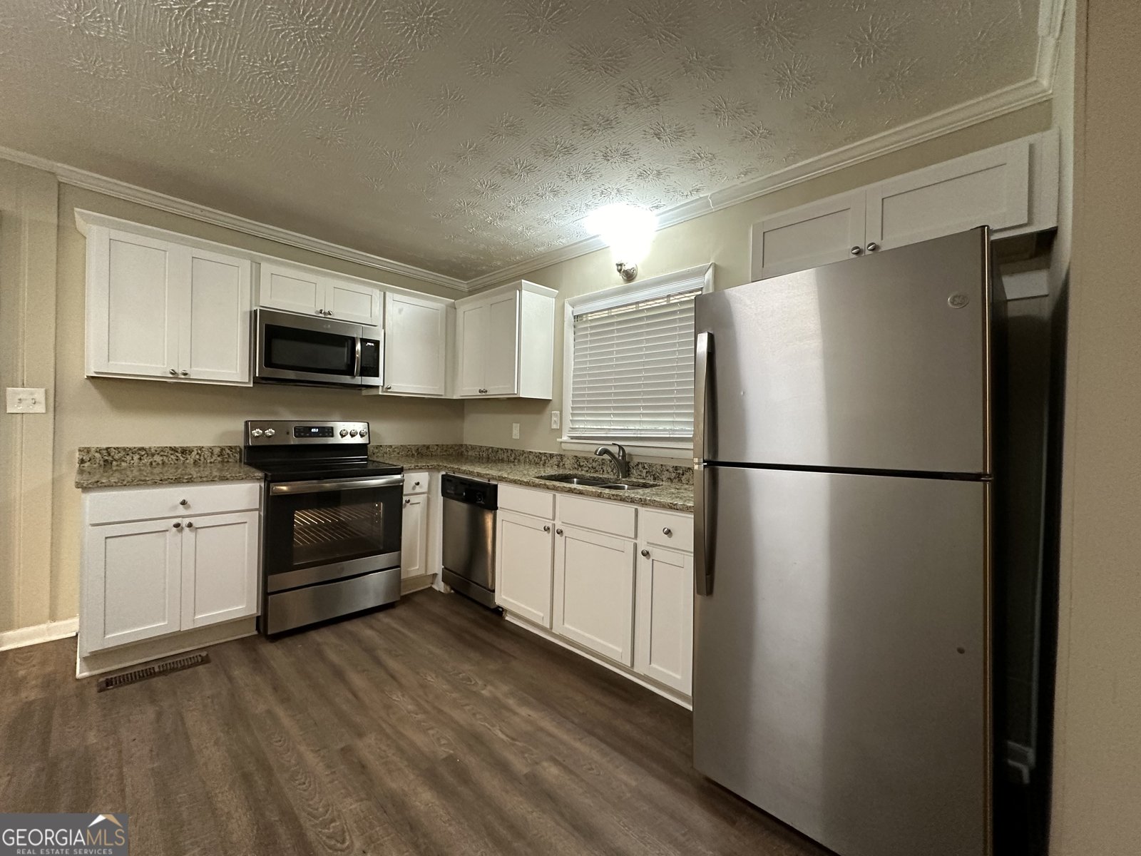 3086 Meadow Lark Lane East Point - 4