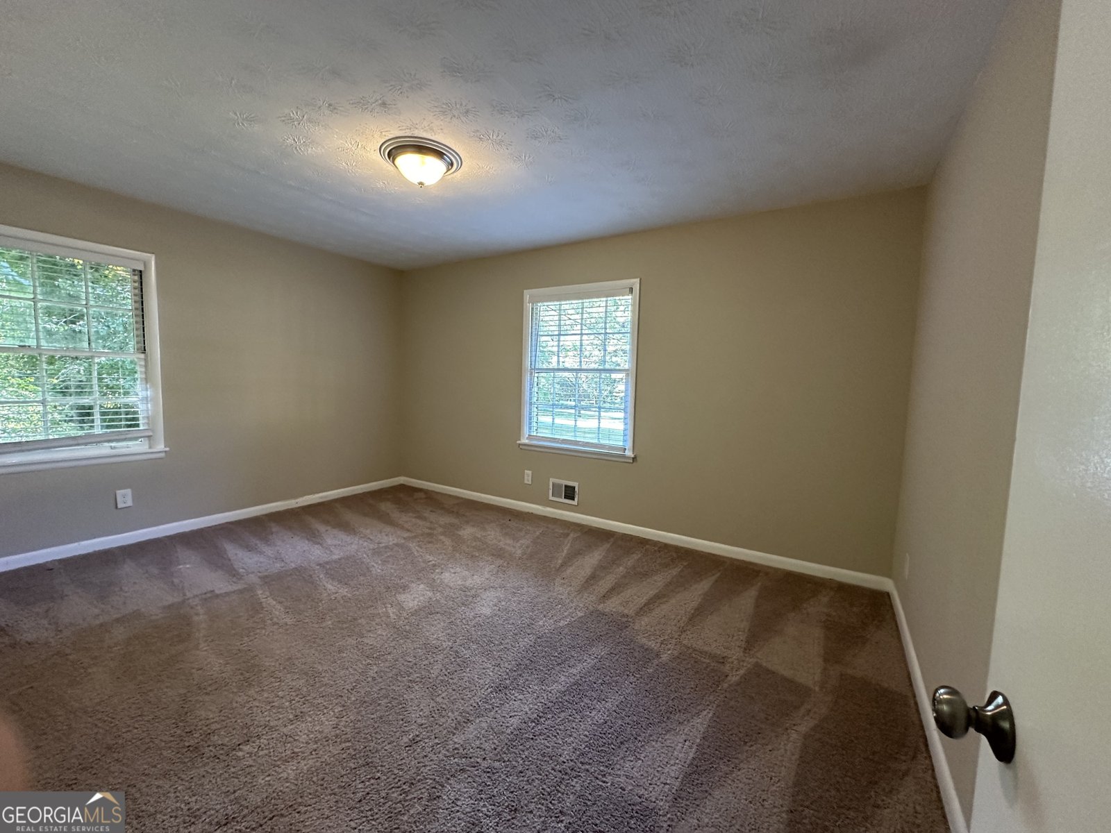 3086 Meadow Lark Lane East Point - 8
