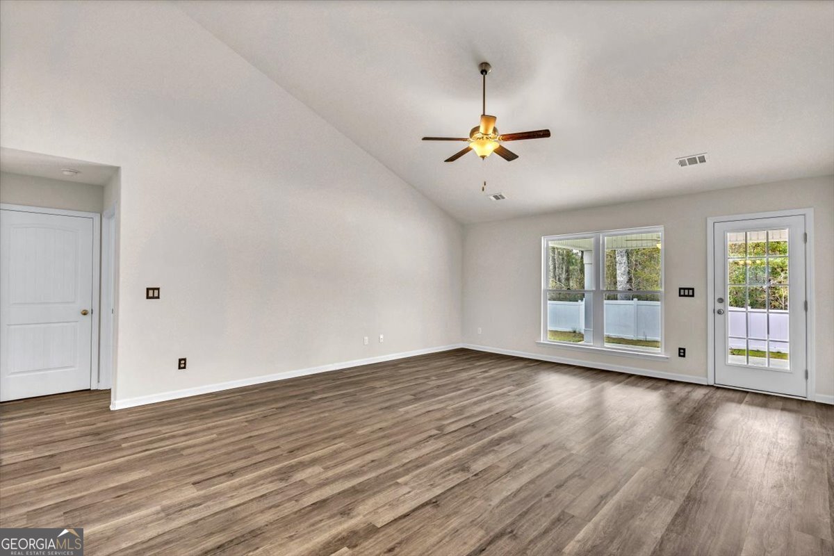 213 Acorn Drive Brunswick - 12