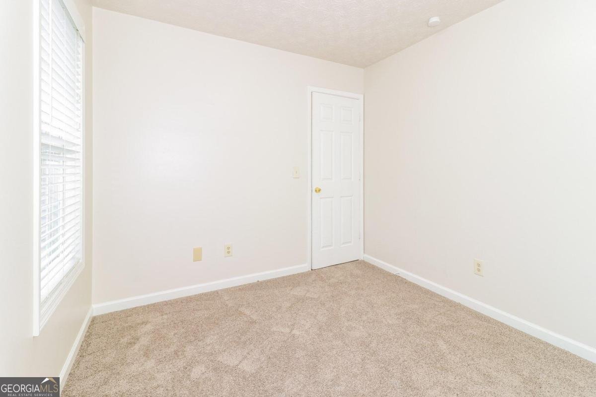 5526 Chestnut Creek Lane Flowery Branch - 18