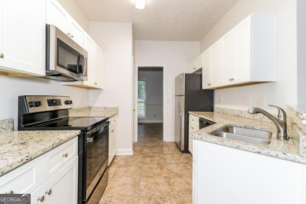 5526 Chestnut Creek Lane Flowery Branch - 8