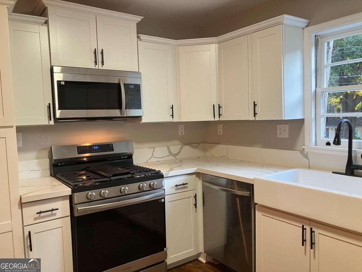 411 Greencove Lane Atlanta - 11