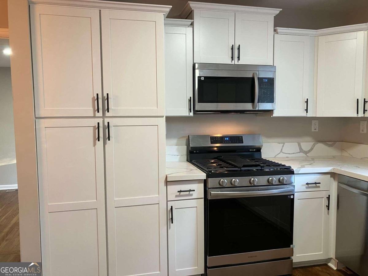 411 Greencove Lane Atlanta - 12