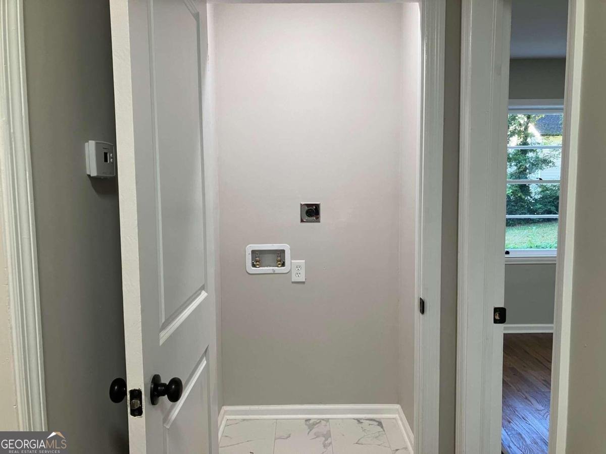 411 Greencove Lane Atlanta - 17