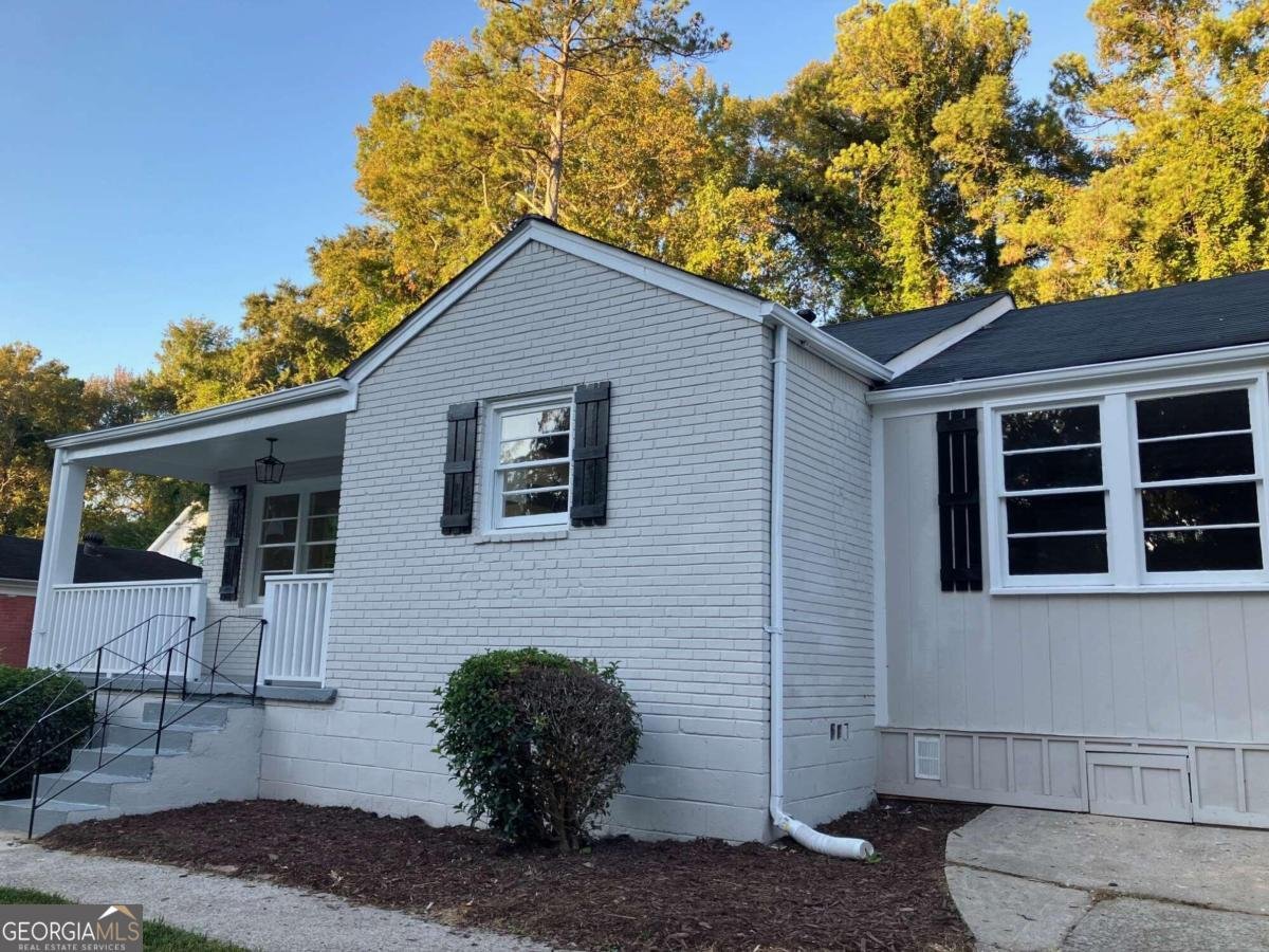 411 Greencove Lane Atlanta - 3