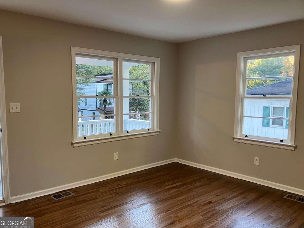 411 Greencove Lane Atlanta - 8