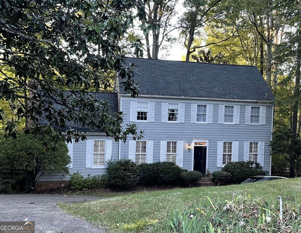 220 Spalding Lake Place Atlanta - 1