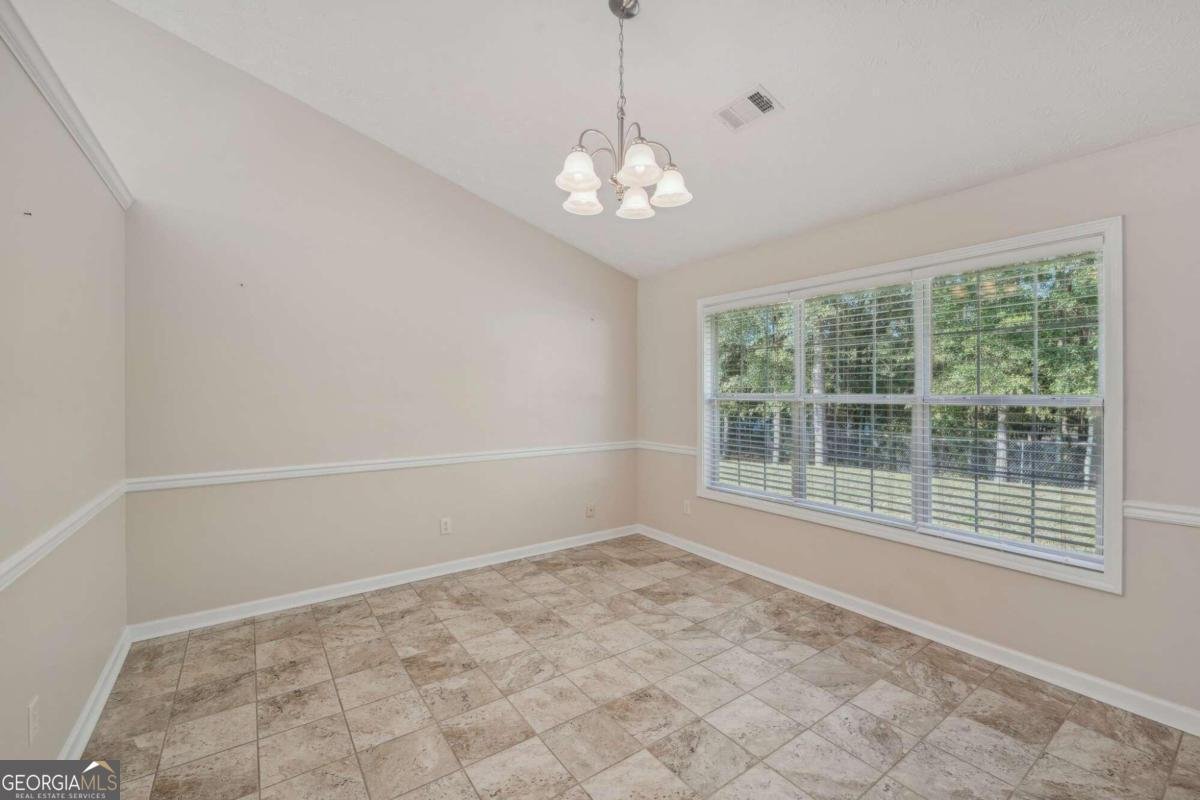 4011 Lafayette Way Loganville - 35