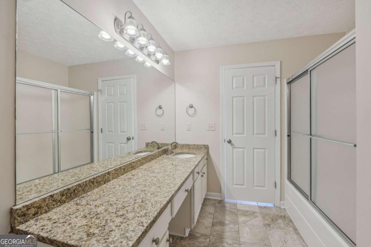 4011 Lafayette Way Loganville - 54