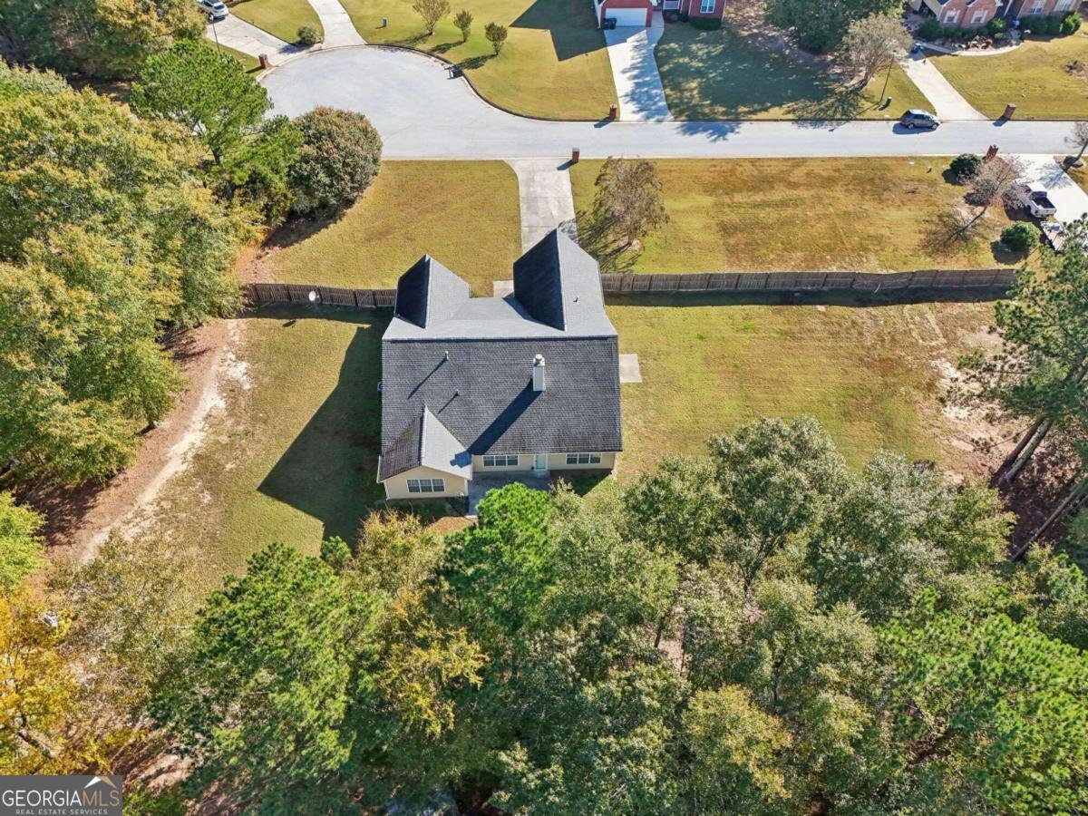 4011 Lafayette Way Loganville - 90
