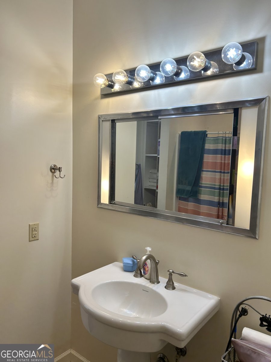 601 Engram Street Montezuma - 28