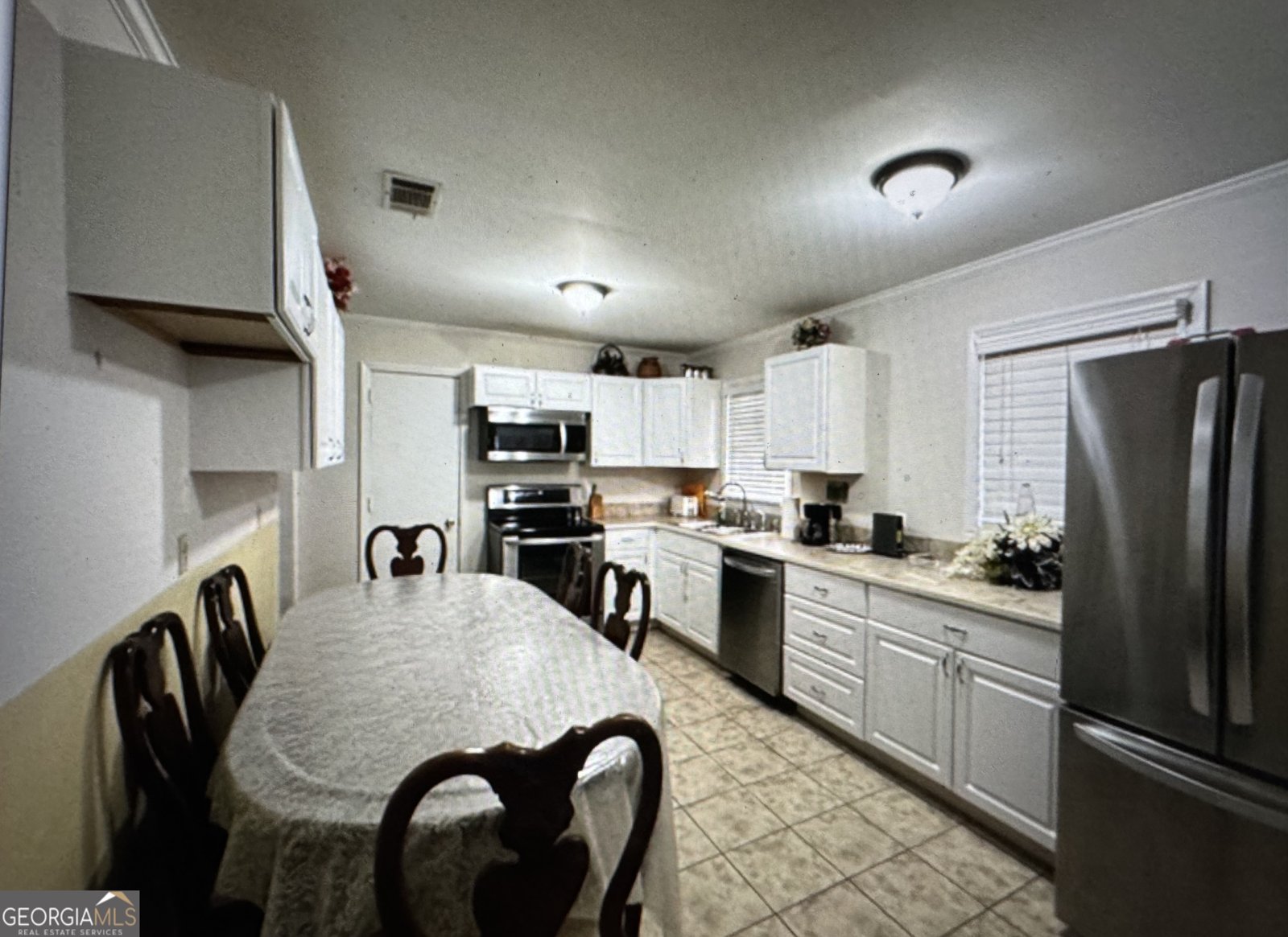 5859 8th Avenue Eastman - 3