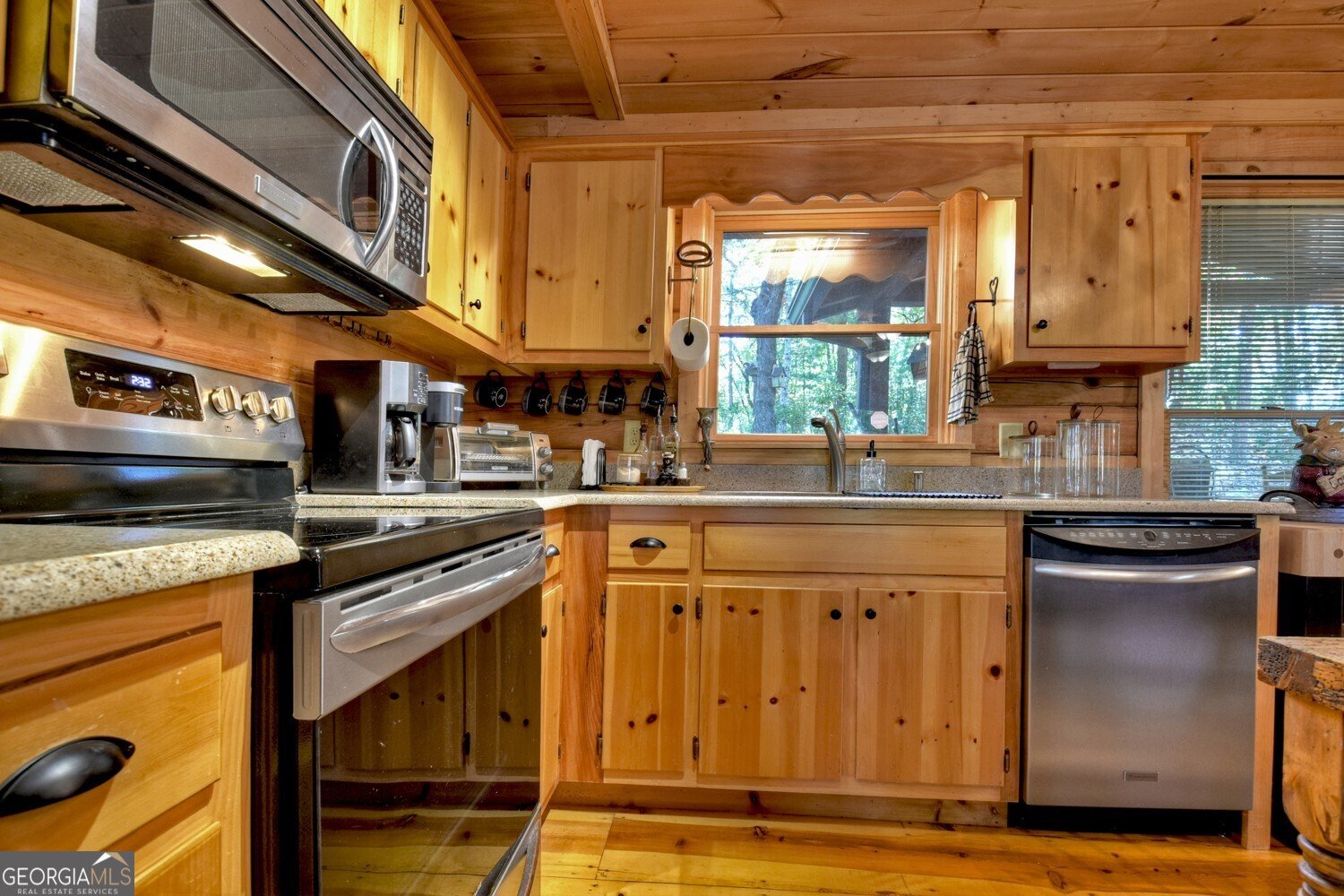 9 Joanna Court Cherry Log - 13